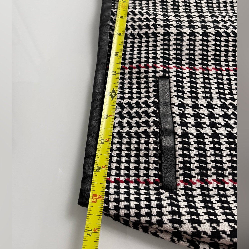 Talbots - Picture 11 of 16